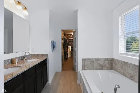 15710 Chapel Park Drive E Noblesville IN 46060
