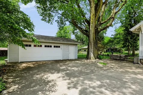 820 Shawnee Avenue Lafayette IN 47905