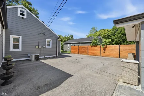 5014 Reeder Street Indianapolis IN 46203