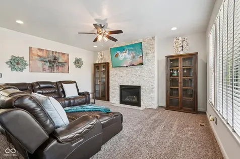 658 Keswick Drive Brownsburg IN 46112