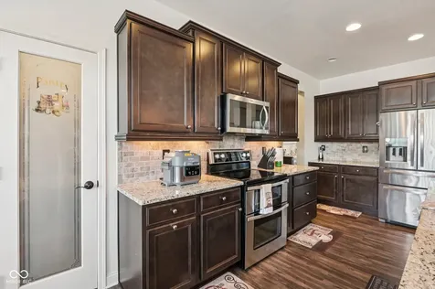 658 Keswick Drive Brownsburg IN 46112