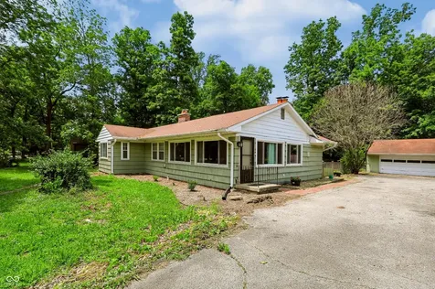 5712 W 46th Street Indianapolis IN 46254