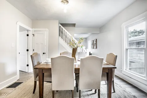 4046 Rookwood Indianapolis IN 46208