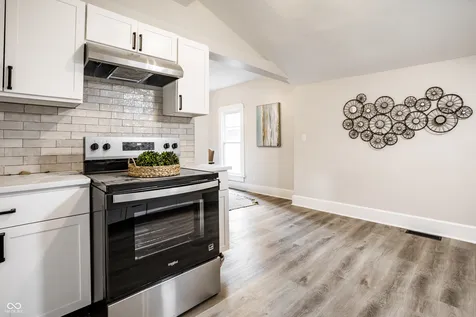 4046 Rookwood Indianapolis IN 46208