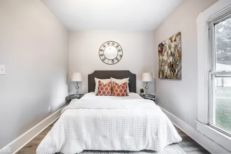 4046 Rookwood Indianapolis IN 46208