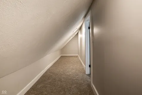 4046 Rookwood Indianapolis IN 46208