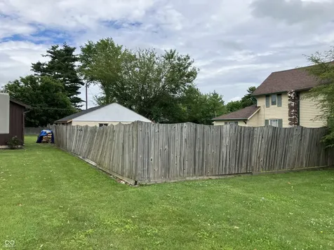 1534 S P Street Elwood IN 46036