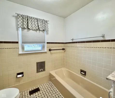 616 Vermillion Court Anderson IN 46012