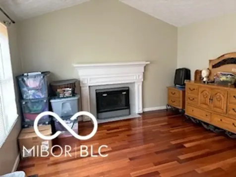 636 Creston Point Circle Indianapolis IN 46239