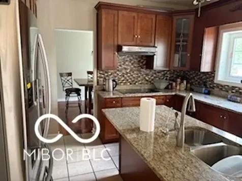 636 Creston Point Circle Indianapolis IN 46239