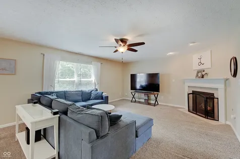 1136 Beal Court Indianapolis IN 46217