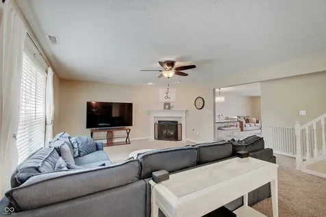 1136 Beal Court Indianapolis IN 46217