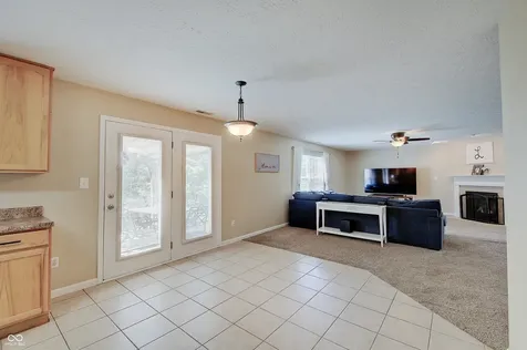 1136 Beal Court Indianapolis IN 46217