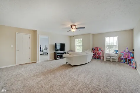 1136 Beal Court Indianapolis IN 46217