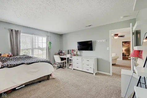 1136 Beal Court Indianapolis IN 46217