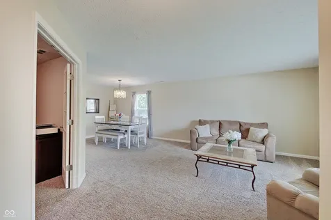 1136 Beal Court Indianapolis IN 46217