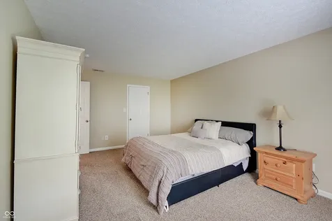1136 Beal Court Indianapolis IN 46217