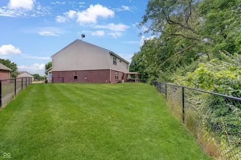 1136 Beal Court Indianapolis IN 46217