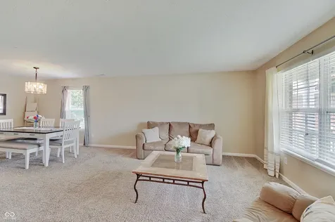1136 Beal Court Indianapolis IN 46217