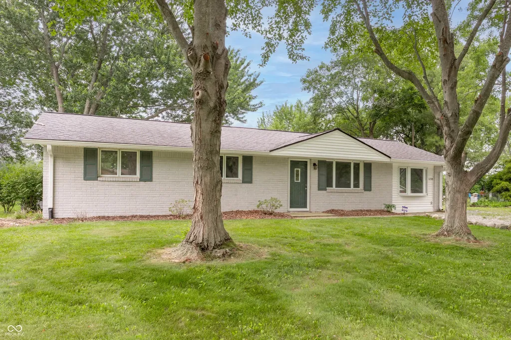 638 Karen Drive Zionsville IN 46077