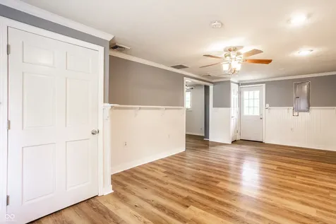 638 Karen Drive Zionsville IN 46077