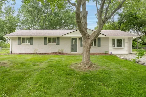 638 Karen Drive Zionsville IN 46077