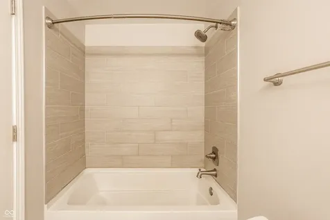 638 Karen Drive Zionsville IN 46077