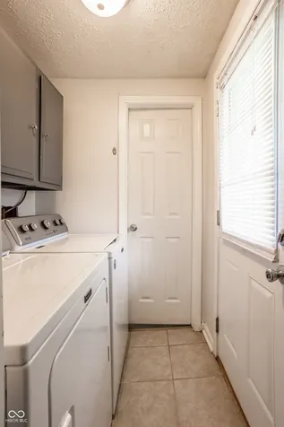 638 Karen Drive Zionsville IN 46077