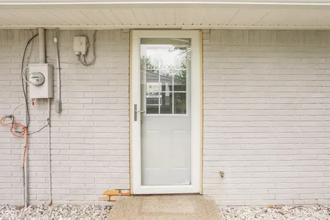 638 Karen Drive Zionsville IN 46077