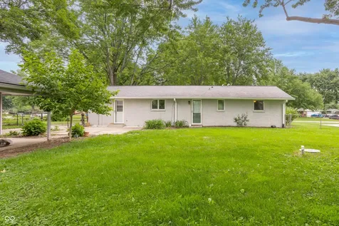 638 Karen Drive Zionsville IN 46077