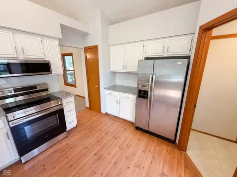 4202 Sunshine Avenue Indianapolis IN 46228