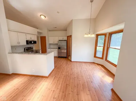 4202 Sunshine Avenue Indianapolis IN 46228