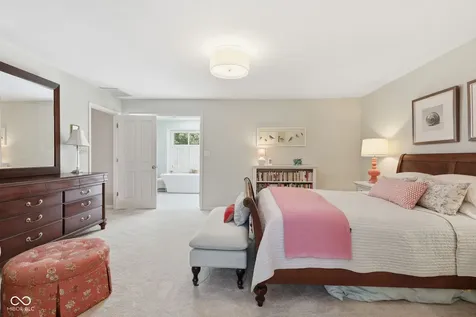 10904 Spring Mill Lane Carmel IN 46032