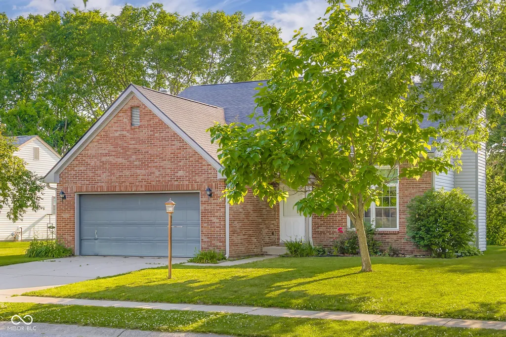 7344 Tarragon Lane Indianapolis IN 46237