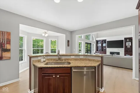 11030 Tenacious Drive Indianapolis IN 46236
