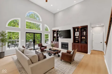 11030 Tenacious Drive Indianapolis IN 46236