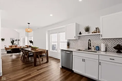 4105 Rookwood Avenue Indianapolis IN 46208