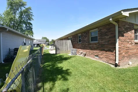 401 - 405 W Osage Street Greenfield IN 46140