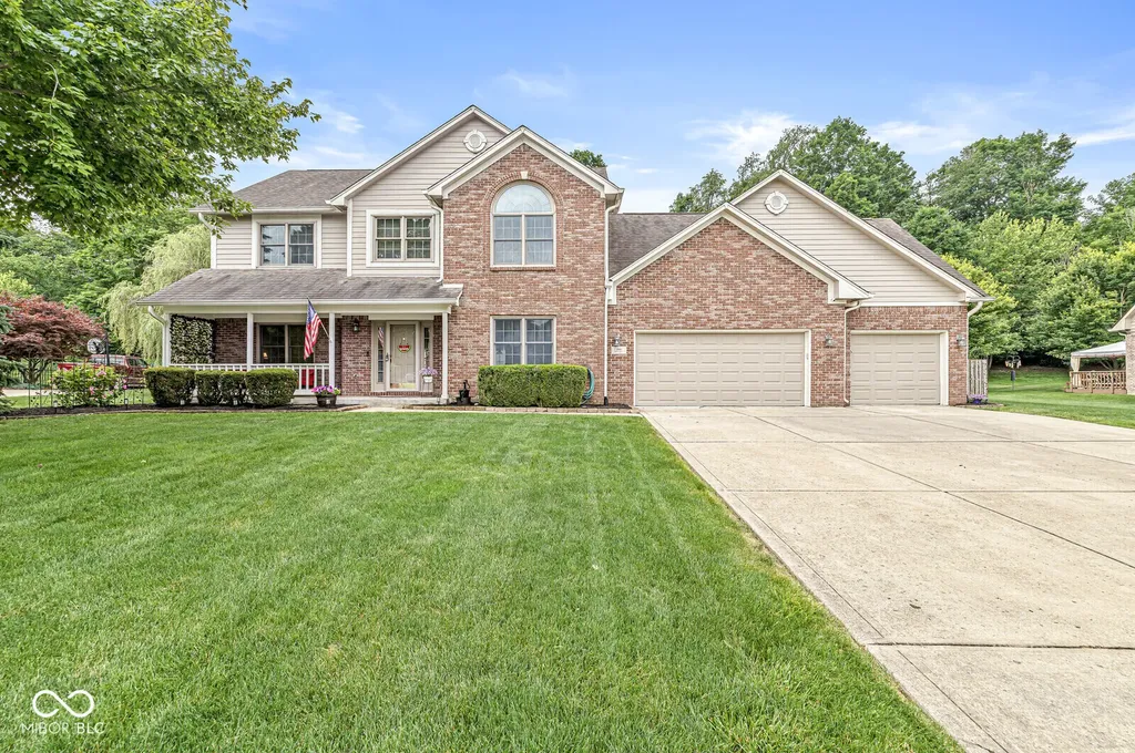 2068 Aspen Drive Avon IN 46123