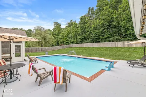 2068 Aspen Drive Avon IN 46123