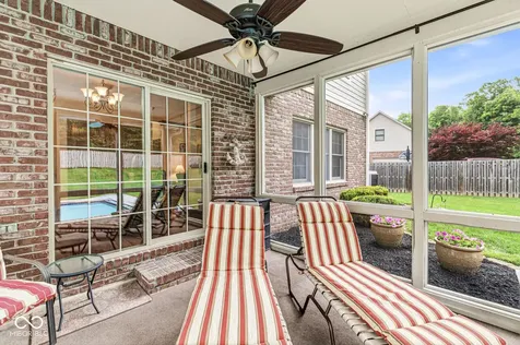 2068 Aspen Drive Avon IN 46123