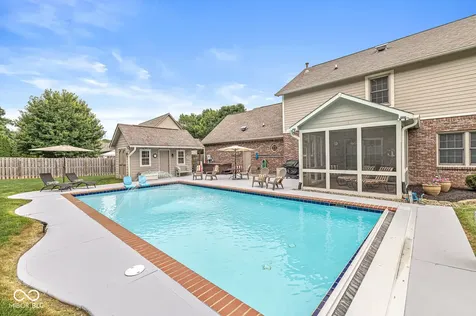2068 Aspen Drive Avon IN 46123