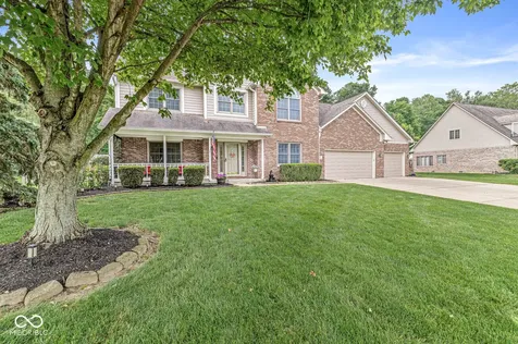 2068 Aspen Drive Avon IN 46123