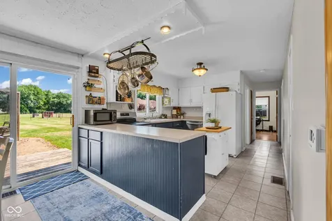 6534 Milhouse Road Indianapolis IN 46221