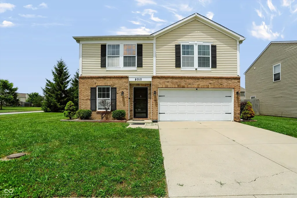 8010 Grove Berry Way Indianapolis IN 46239