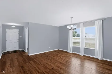 8010 Grove Berry Way Indianapolis IN 46239