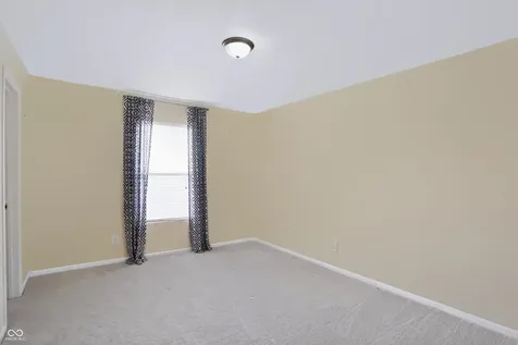 8010 Grove Berry Way Indianapolis IN 46239