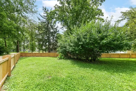 7573 Sycamore Grove Court Indianapolis IN 46260