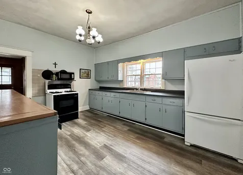 89 W Mitchell Avenue Martinsville IN 46151