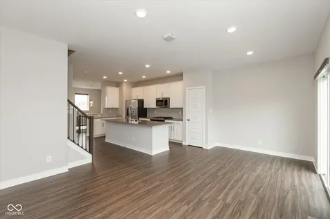 7247 Barker Street Carmel IN 46033